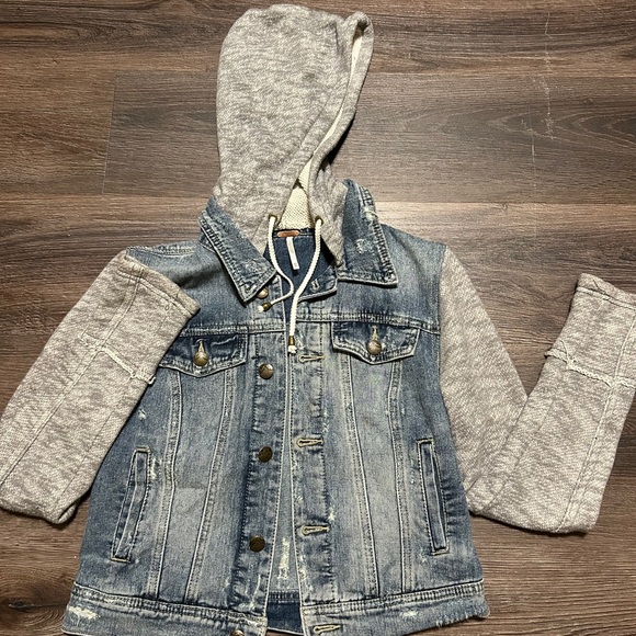 Free People Denim Jacket with Gray knit sleeves and hood - Picture 1 of 6